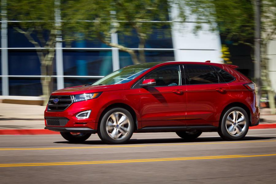  Ford Edge Sport 2015 года  (фото 4 из 25)